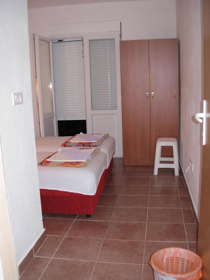 Apartmani Ceca 012 Sutomore Exterior foto